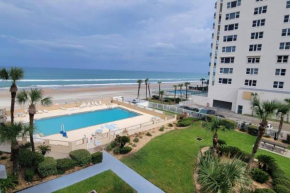 Beachfront/Ocean View Condo - Daytona Beach